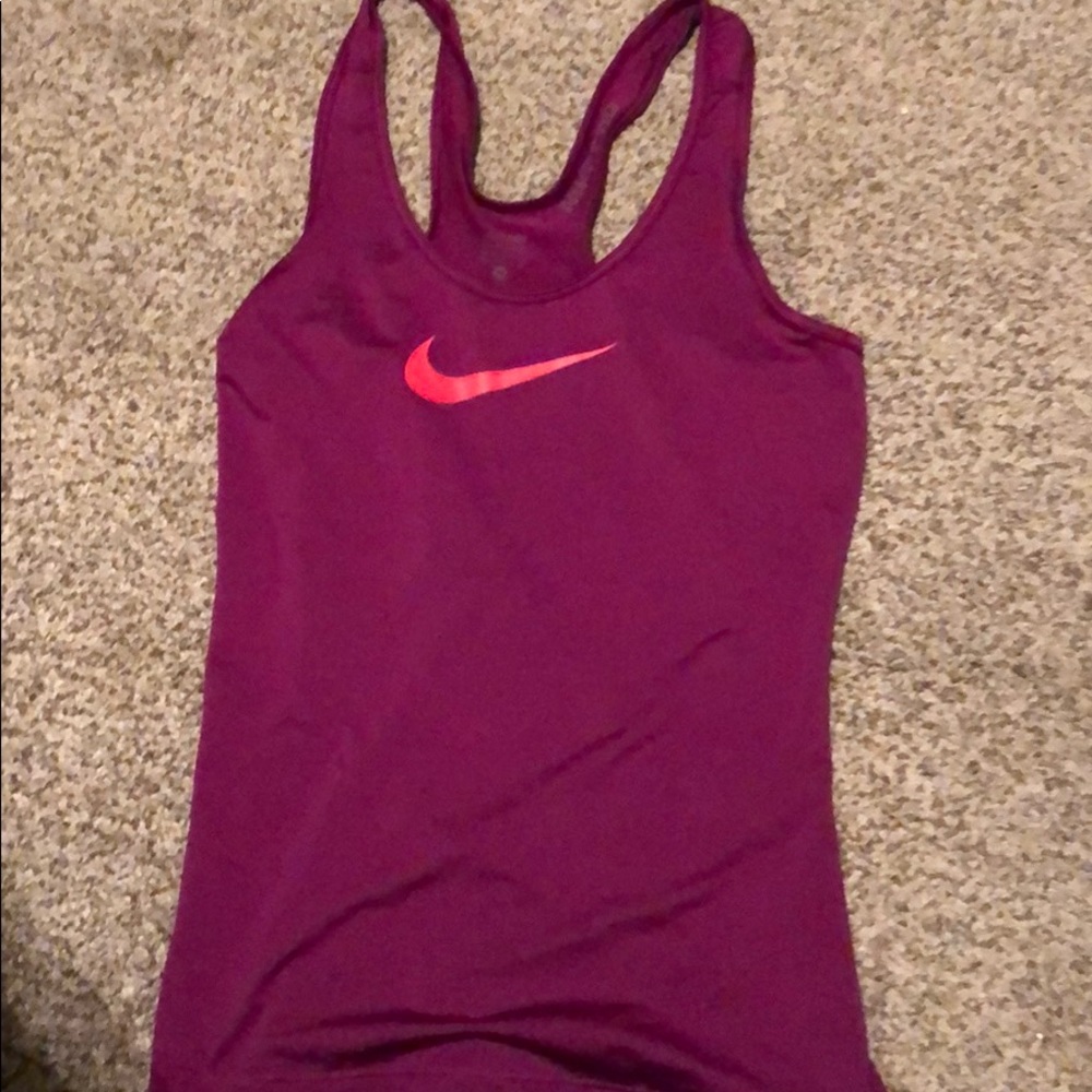 Nike pro racerback tank top
